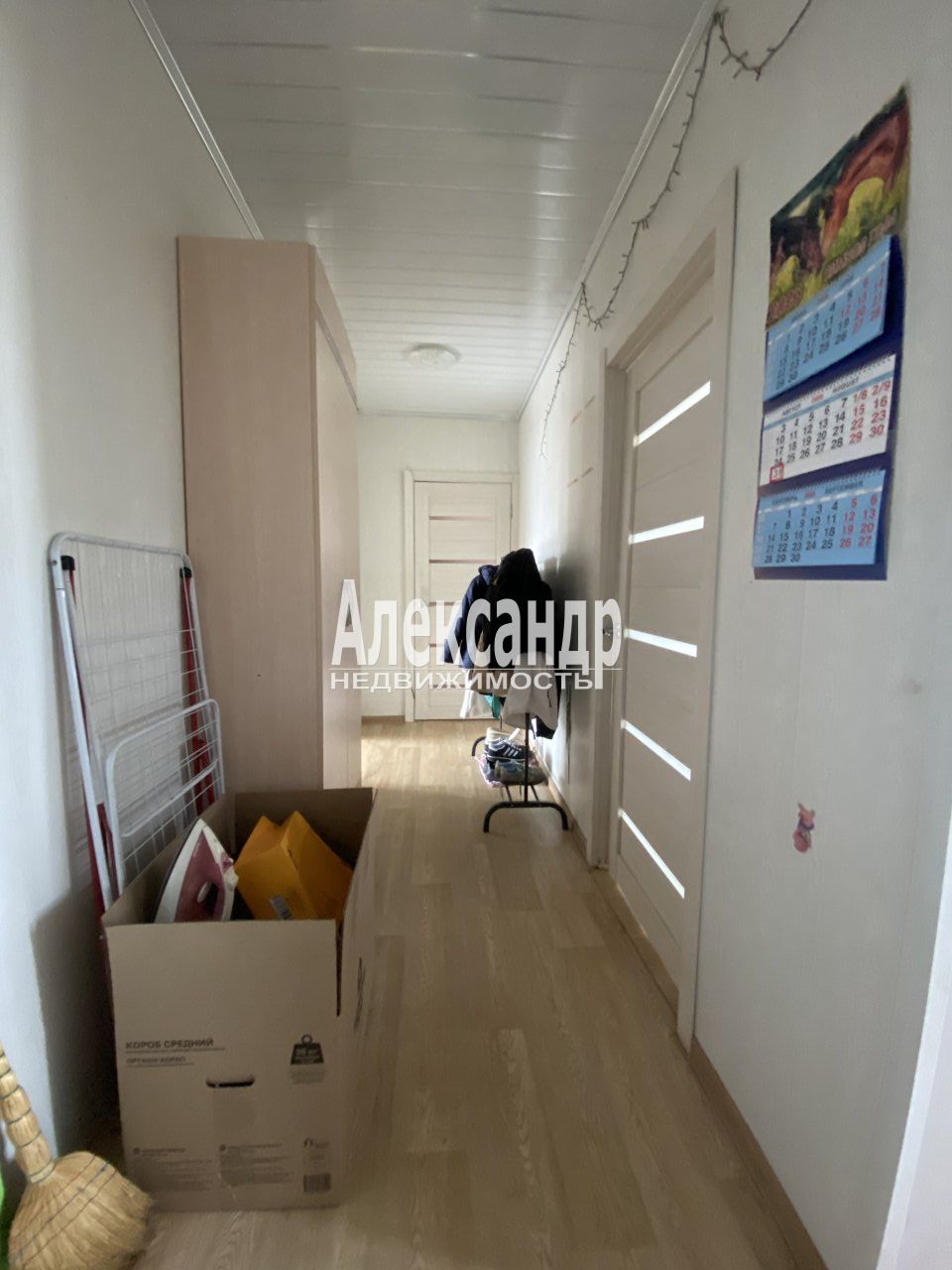 Комната в 3-комнатной квартире (66м2) в аренду по адресу Санкт-Петербург, Красное Село, улица Спирина, 2к1— фото 16 из 19