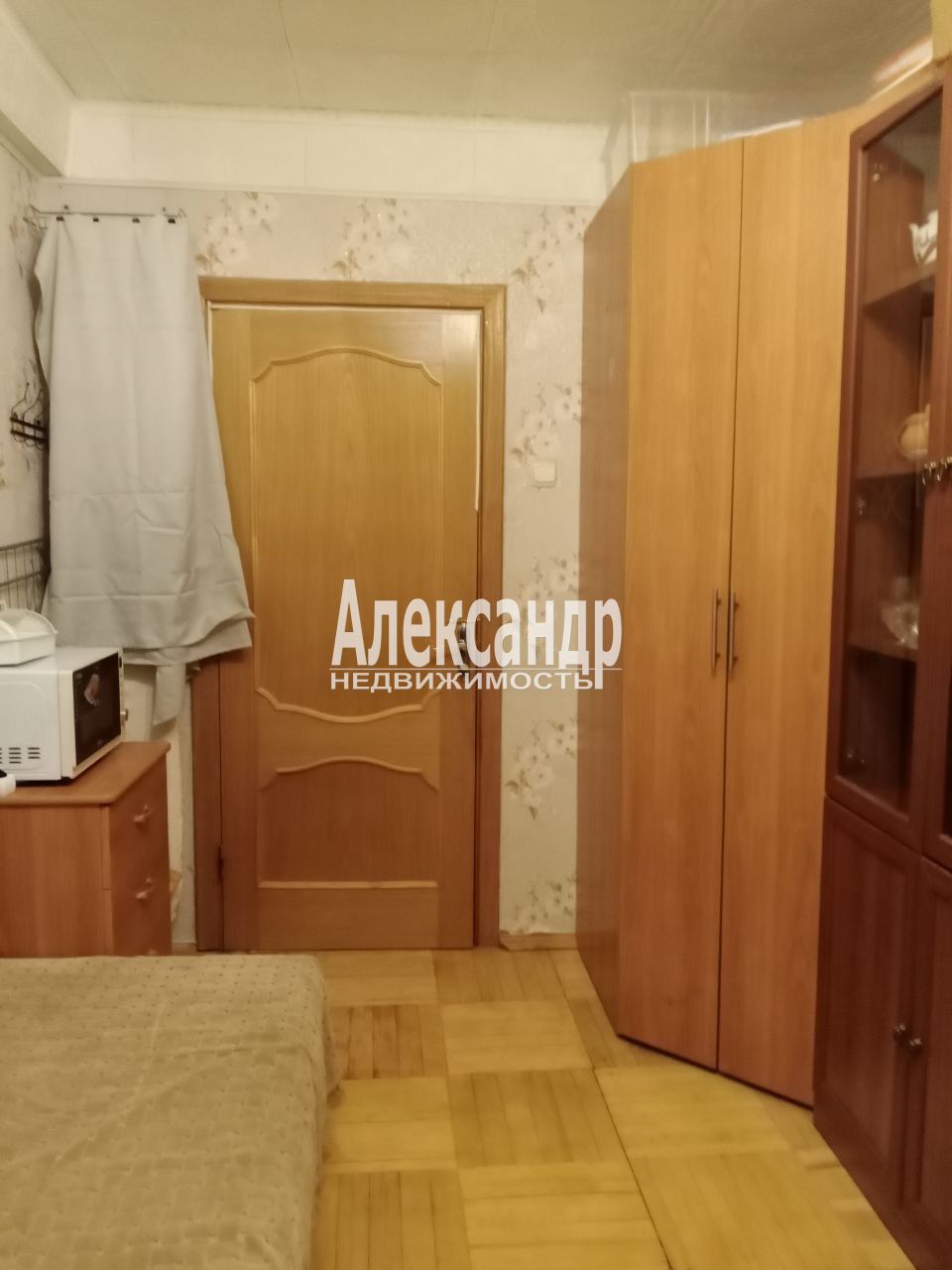Комната в 3-комнатной квартире площадью 78 м2