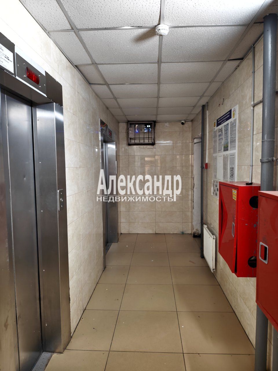 Комната в 2-комнатной квартире (37м2) в аренду по адресу Санкт-Петербург, Пушкинский район, посёлок Шушары, территория Ленсоветовский, 13, подъезд 3— фото 9 из 11