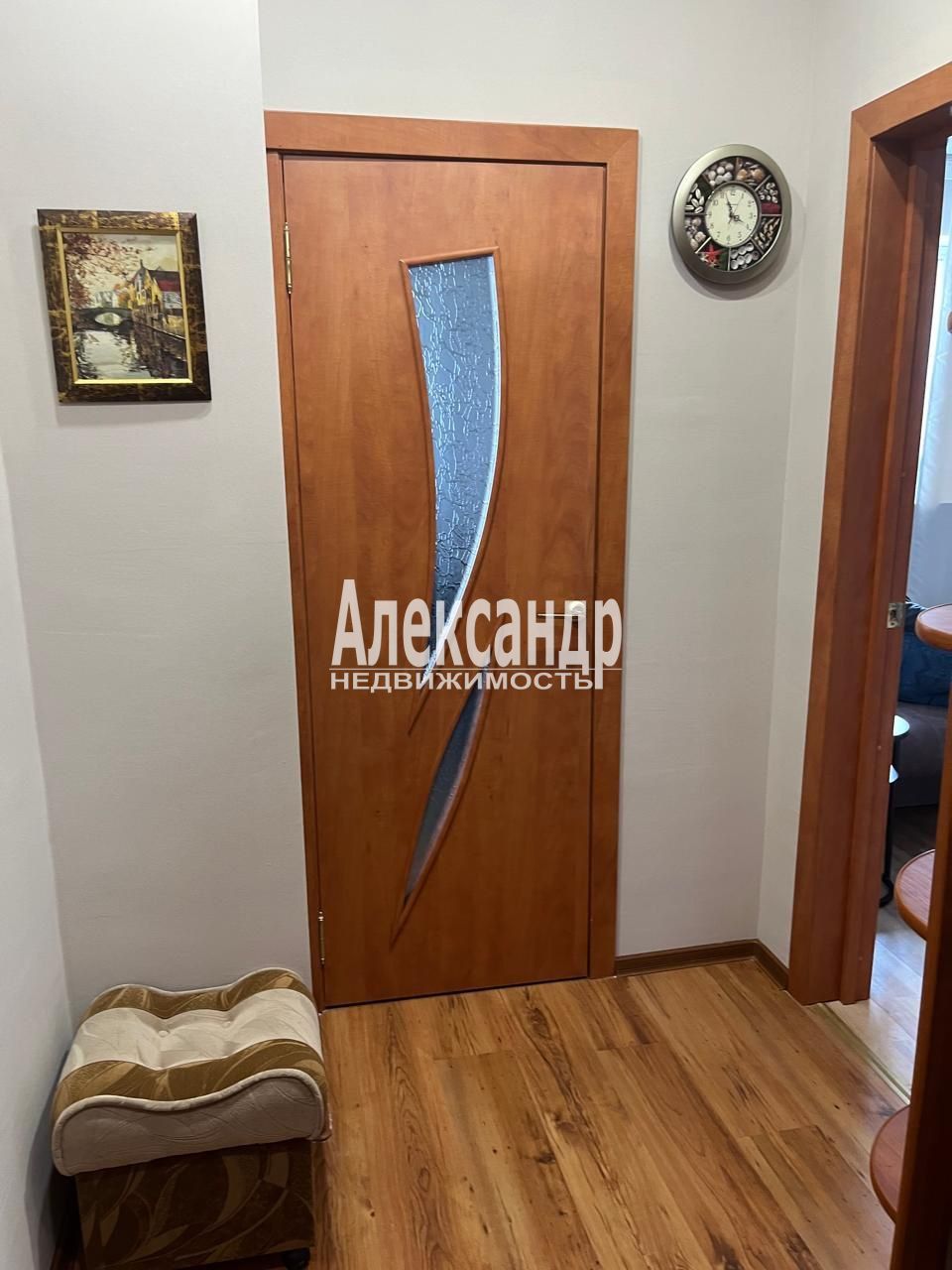 1-комнатная квартира (40м2) в аренду по адресу Санкт-Петербург, улица Александра Матросова, 20к2, подъезд 1— фото 17 из 18