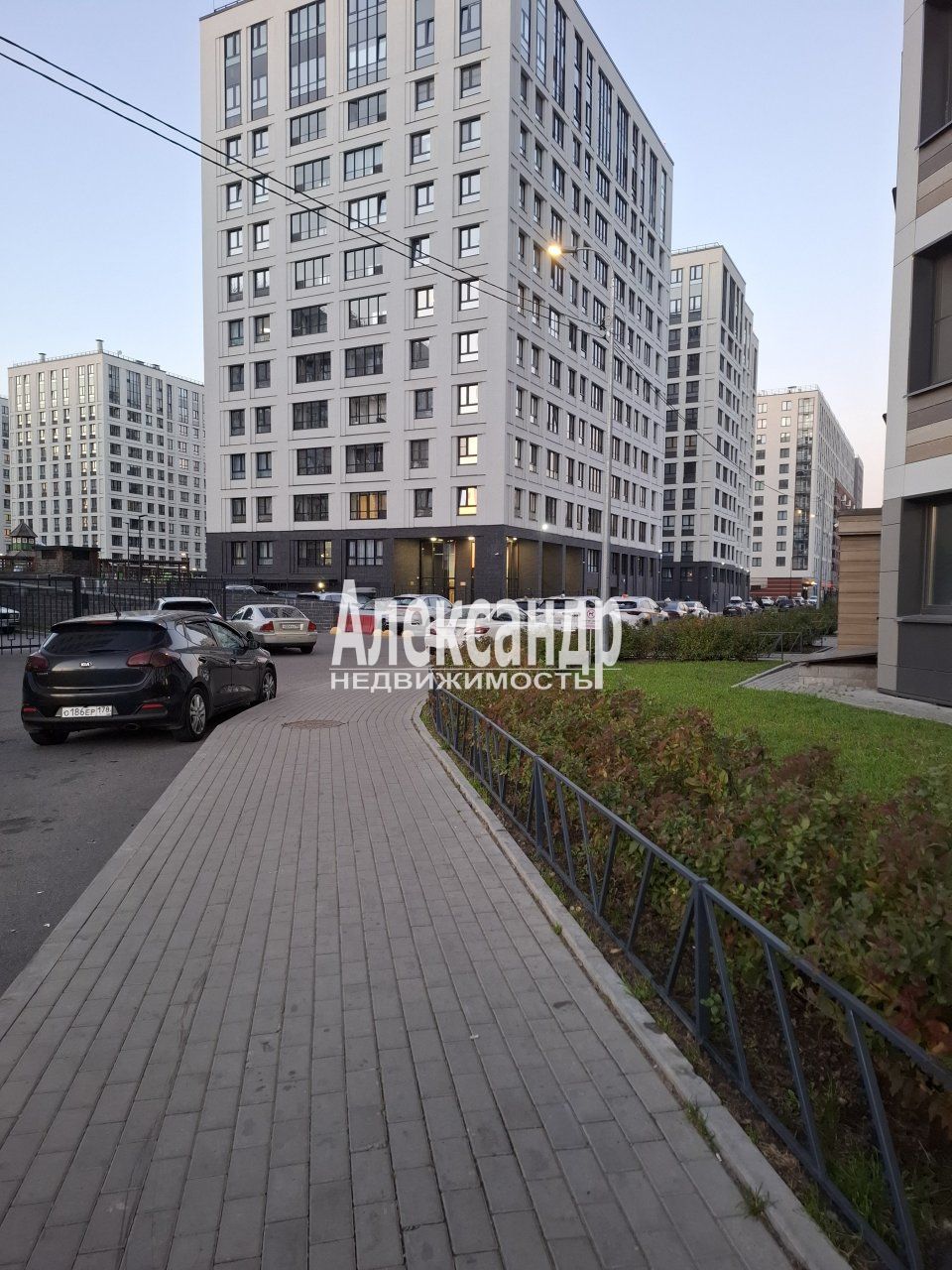 1-комнатная квартира (24м2) в аренду по адресу Санкт-Петербург, Планерная улица, 97к2, подъезд 4— фото 21 из 22