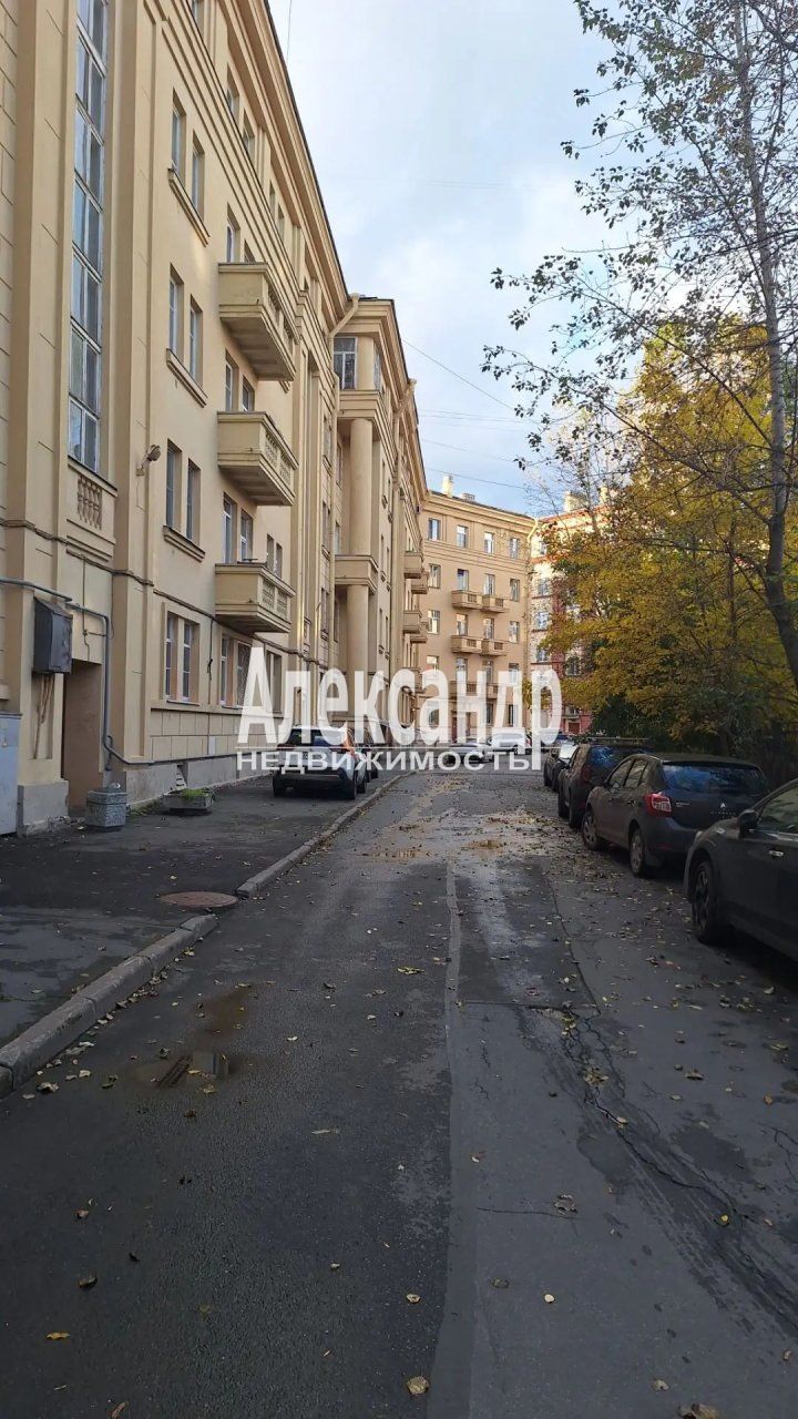 2-комнатная квартира (58м2) на продажу по адресу Санкт-Петербург, улица Бабушкина, 29к2— фото 3 из 14