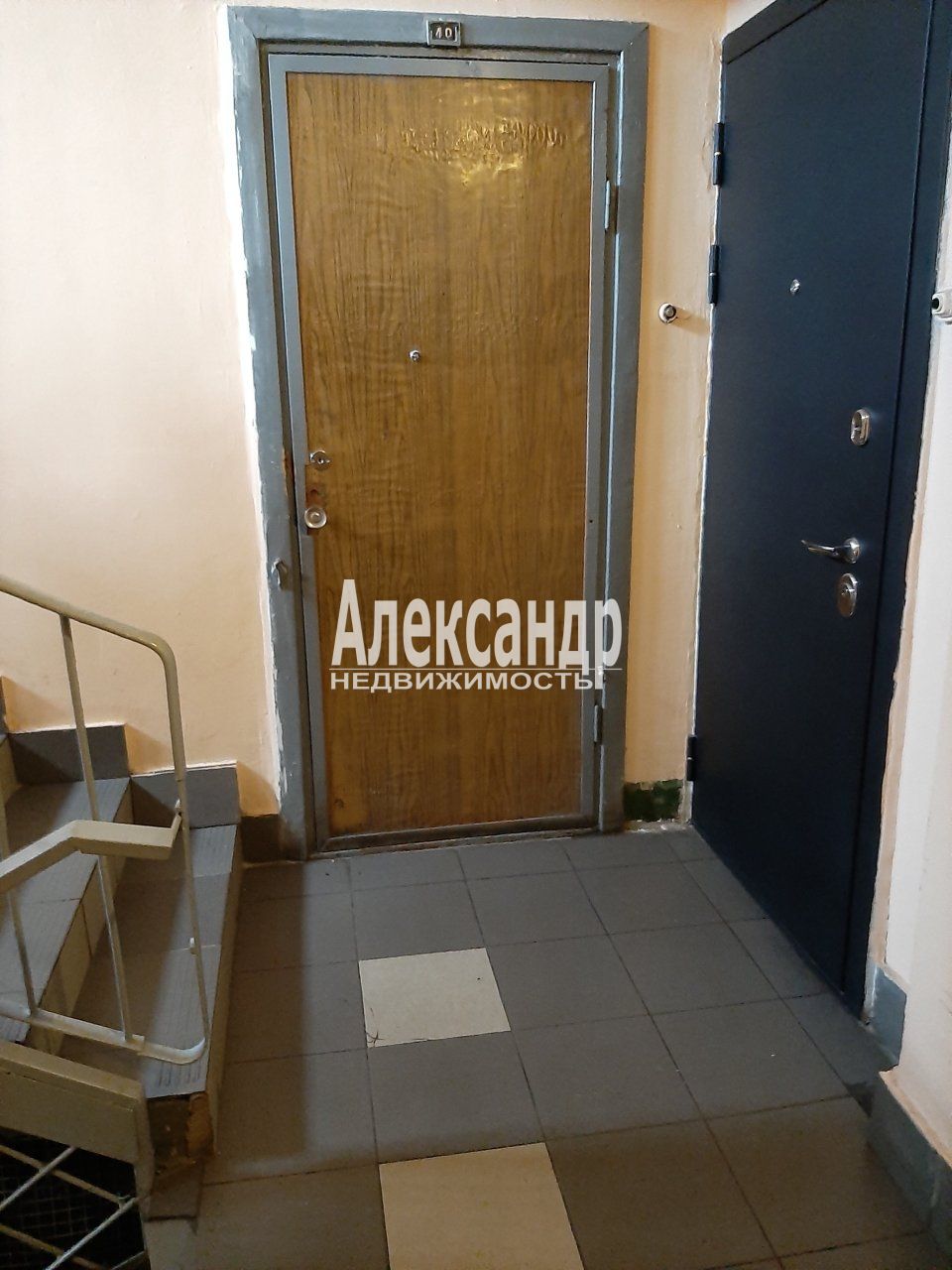 Комната в 3-комнатной квартире (62м2) в аренду по адресу Санкт-Петербург, улица Кржижановского, 17к2— фото 4 из 13