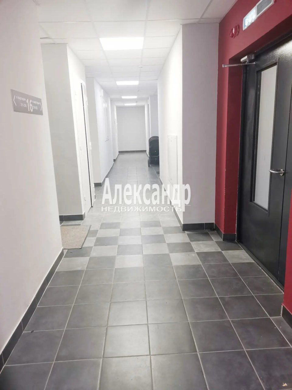 2-комнатная квартира (57м2) на продажу по адресу Ленинградская область, Всеволожский район, Свердловское городское поселение, деревня Новосаратовка, улица Первых, 2к1— фото 16 из 22