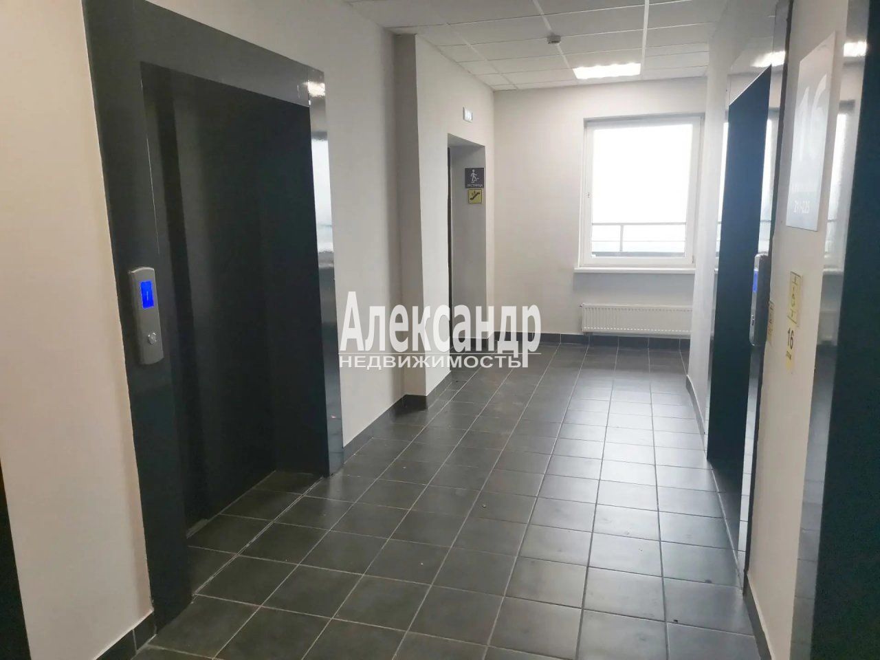2-комнатная квартира (57м2) на продажу по адресу Ленинградская область, Всеволожский район, Свердловское городское поселение, деревня Новосаратовка, улица Первых, 2к1— фото 17 из 22