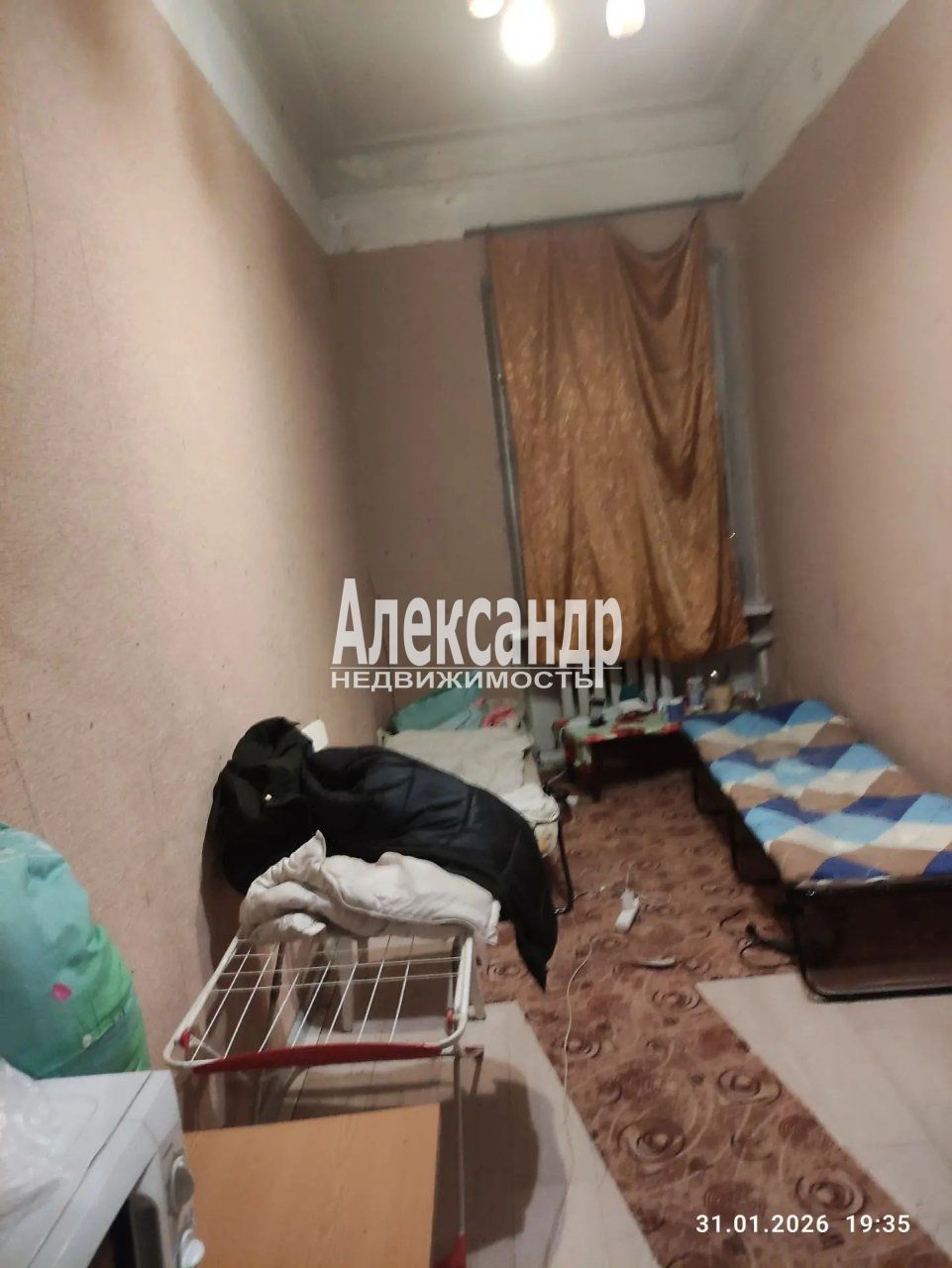 4-комнатная квартира (91м2) на продажу по адресу Ленинградская область, Тихвин, 5-й микрорайон, 41к1— фото 4 из 11