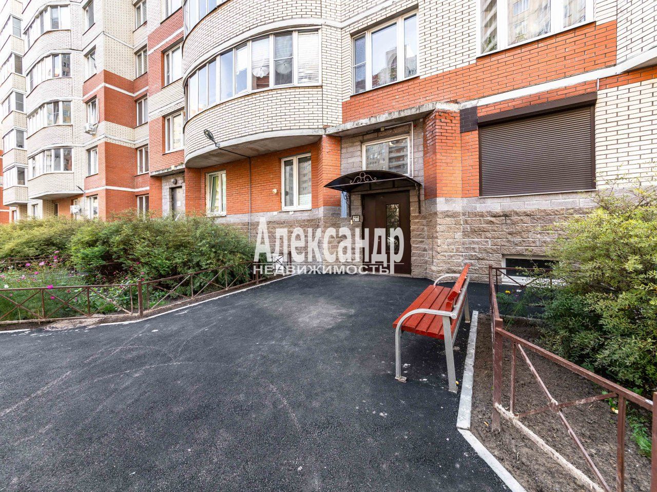 1-комнатная квартира (42м2) на продажу по адресу Санкт-Петербург, улица Ворошилова, 31к1, подъезд 4— фото 18 из 20