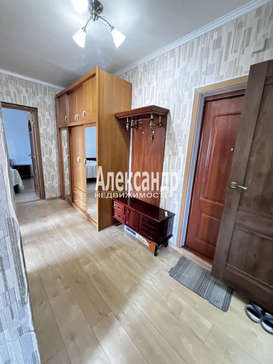 2-комнатная квартира (53м2) на продажу по адресу Санкт-Петербург, проспект Большевиков, 2— фото 32 из 48