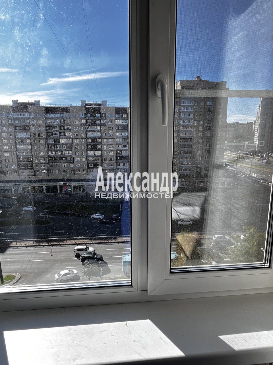 2-комнатная квартира (52м2) в аренду по адресу Санкт-Петербург, проспект Большевиков, 2Б— фото 23 из 46