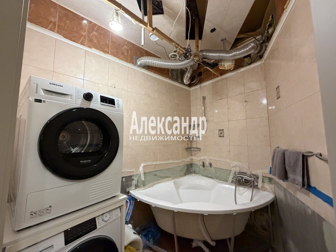 3-комнатная квартира (92м2) на продажу по адресу Санкт-Петербург, переулок Бойцова, 4В— фото 12 из 27