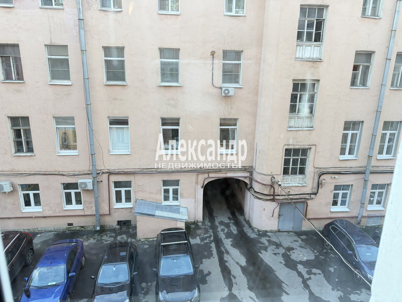 3-комнатная квартира (92м2) на продажу по адресу Санкт-Петербург, переулок Бойцова, 4В— фото 21 из 27