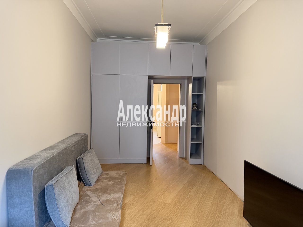 3-комнатная квартира (92м2) на продажу по адресу Санкт-Петербург, переулок Бойцова, 4В— фото 23 из 27