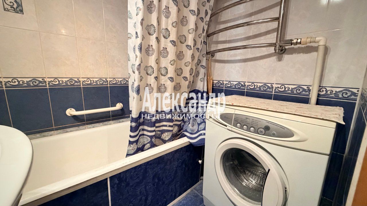 2-комнатная квартира (51м2) на продажу по адресу Санкт-Петербург, улица Олеко Дундича, 19к5— фото 8 из 17