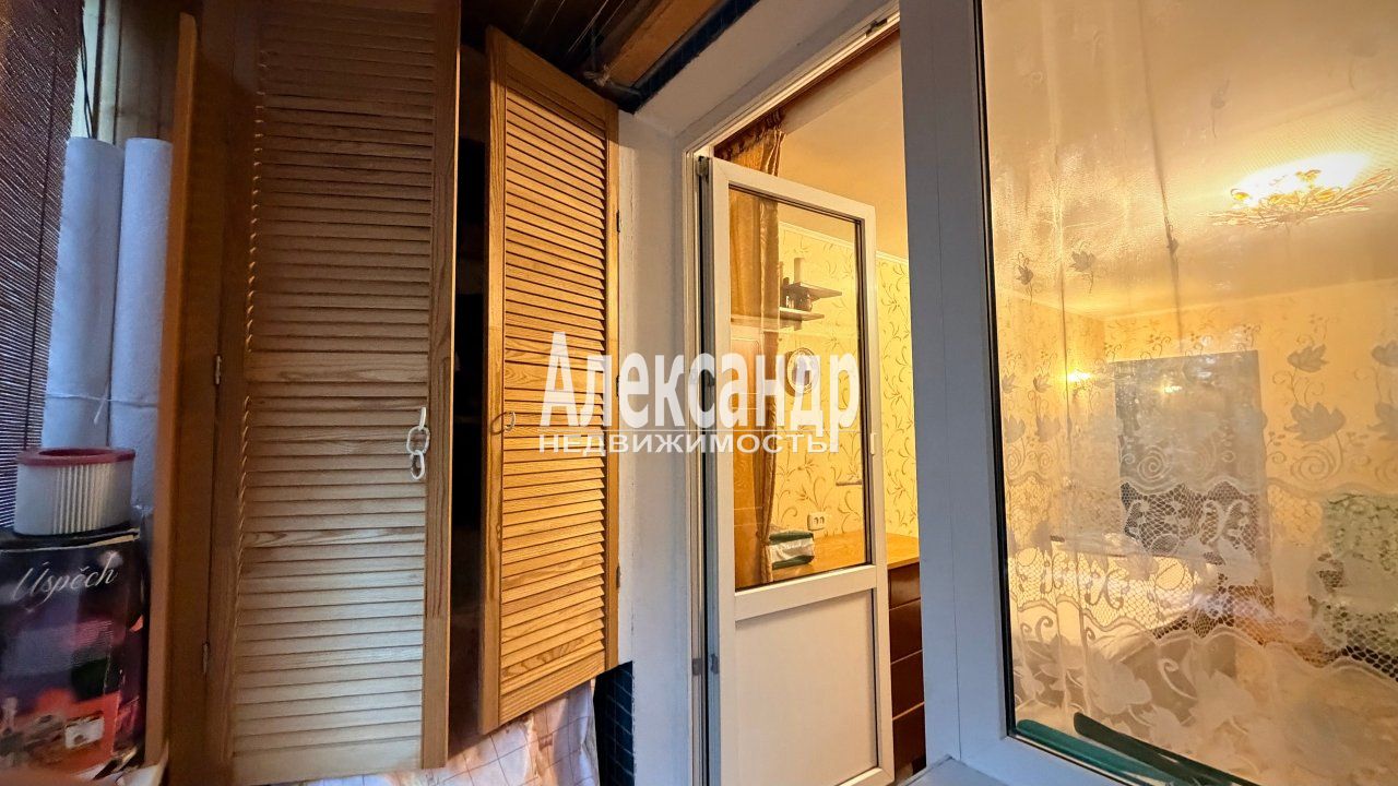 2-комнатная квартира (51м2) на продажу по адресу Санкт-Петербург, улица Олеко Дундича, 19к5— фото 13 из 17