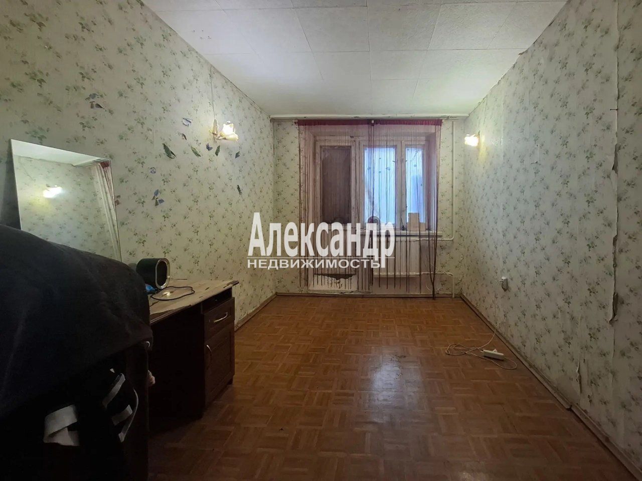 4-комнатная квартира (101м2) на продажу по адресу Санкт-Петербург, Купчинская улица, 4к4— фото 12 из 26