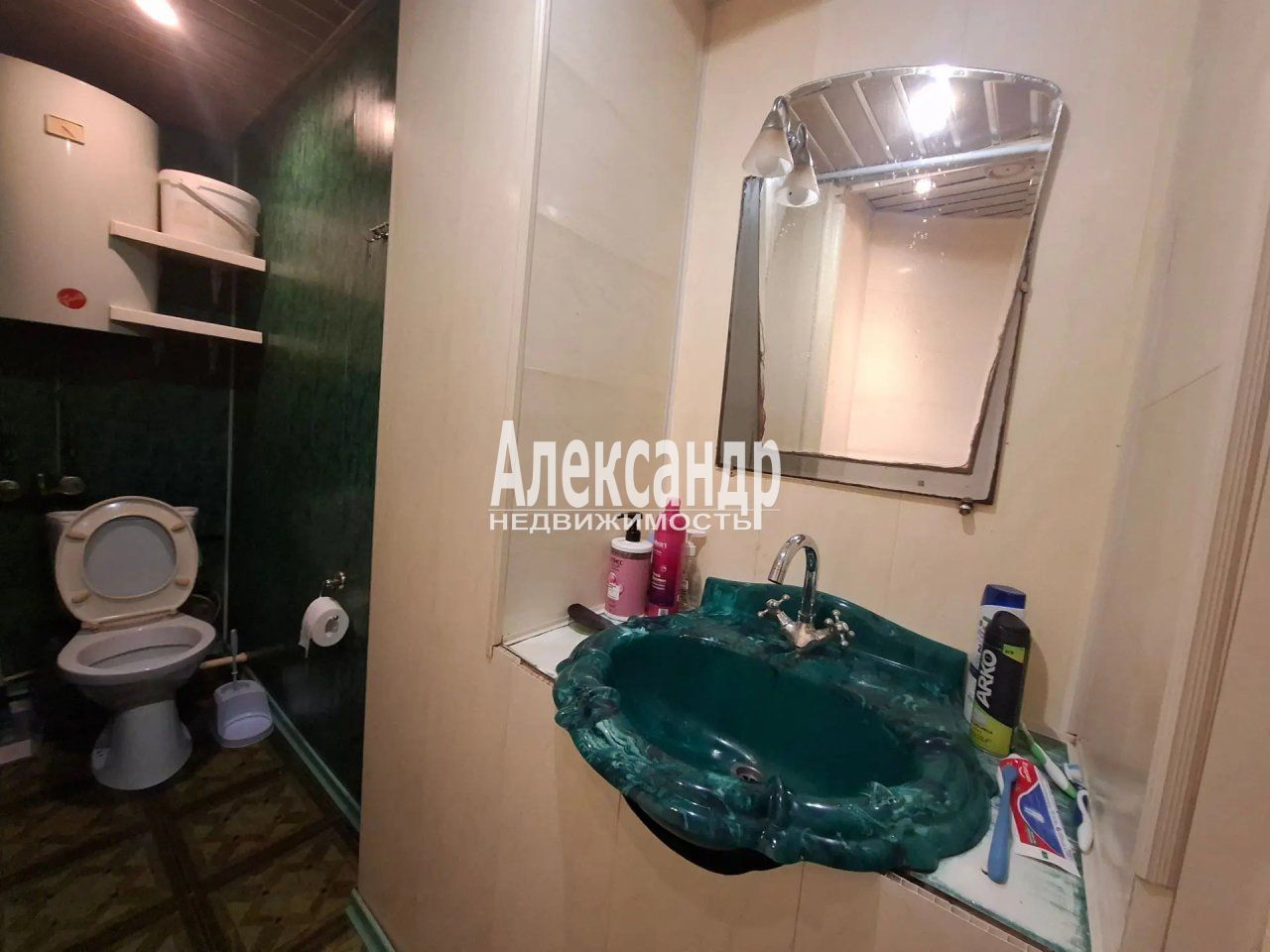 4-комнатная квартира (101м2) на продажу по адресу Санкт-Петербург, Купчинская улица, 4к4— фото 21 из 26