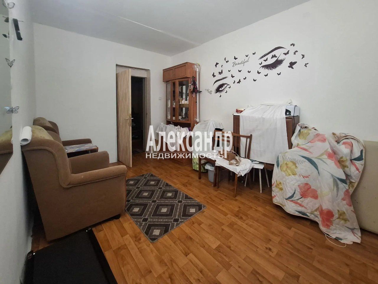 4-комнатная квартира (101м2) на продажу по адресу Санкт-Петербург, Купчинская улица, 4к4— фото 6 из 26