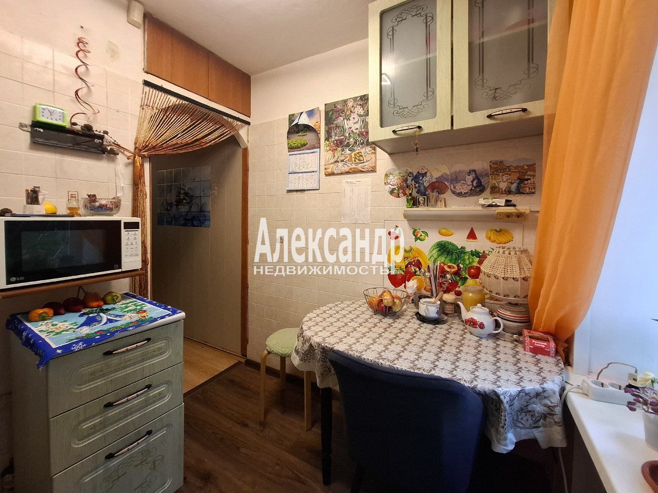 2-комнатная квартира (42м2) на продажу по адресу Санкт-Петербург, Пушкин, Ленинградская улица, 55— фото 9 из 19