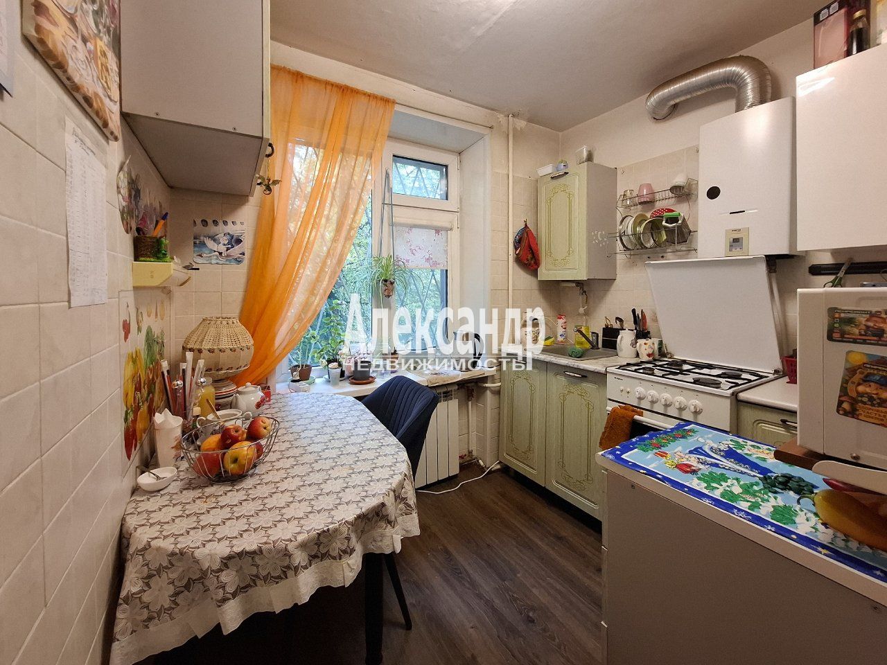 2-комнатная квартира (42м2) на продажу по адресу Санкт-Петербург, Пушкин, Ленинградская улица, 55— фото 8 из 19