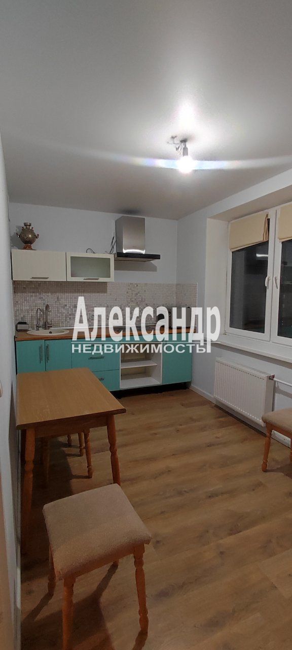 2-комнатная квартира (54м2) на продажу по адресу Ленинградская область, Всеволожский район, Мурино, улица Шувалова, 16/9, подъезд 6— фото 9 из 17