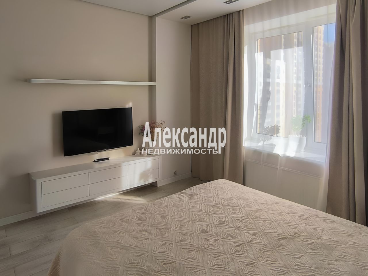 2-комнатная квартира (65м2) на продажу по адресу Ленинградская область, Всеволожский район, Заневское городское поселение, Кудрово, Областная улица, 9к1— фото 8 из 18