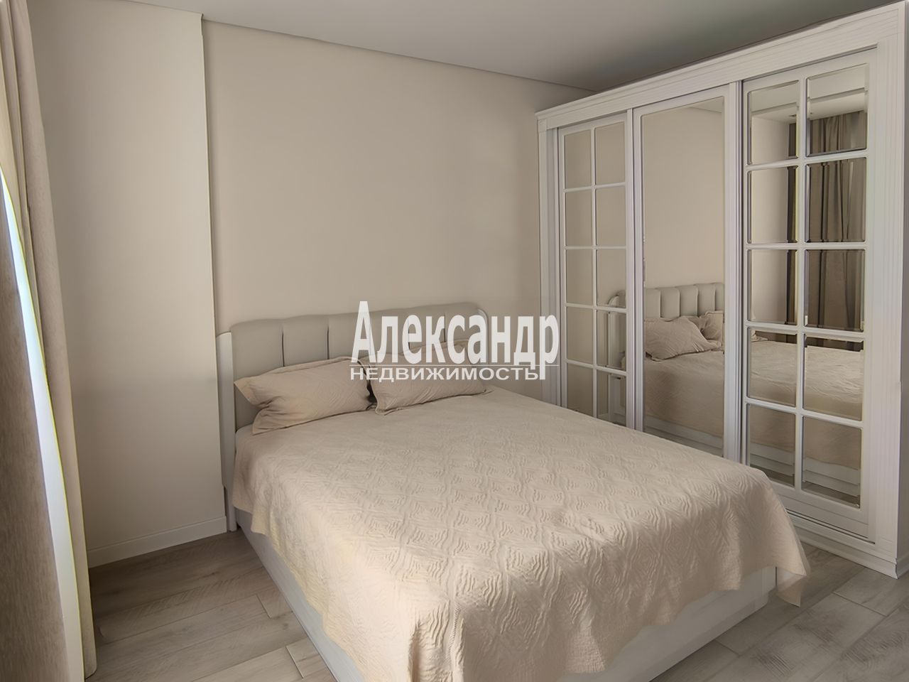 2-комнатная квартира (65м2) на продажу по адресу Ленинградская область, Всеволожский район, Заневское городское поселение, Кудрово, Областная улица, 9к1— фото 7 из 18