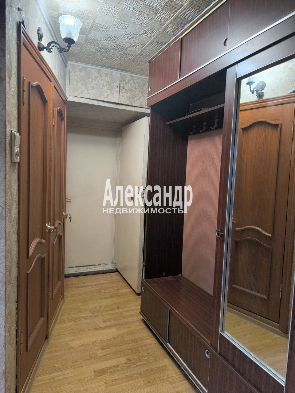 2-комнатная квартира площадью 53 м2