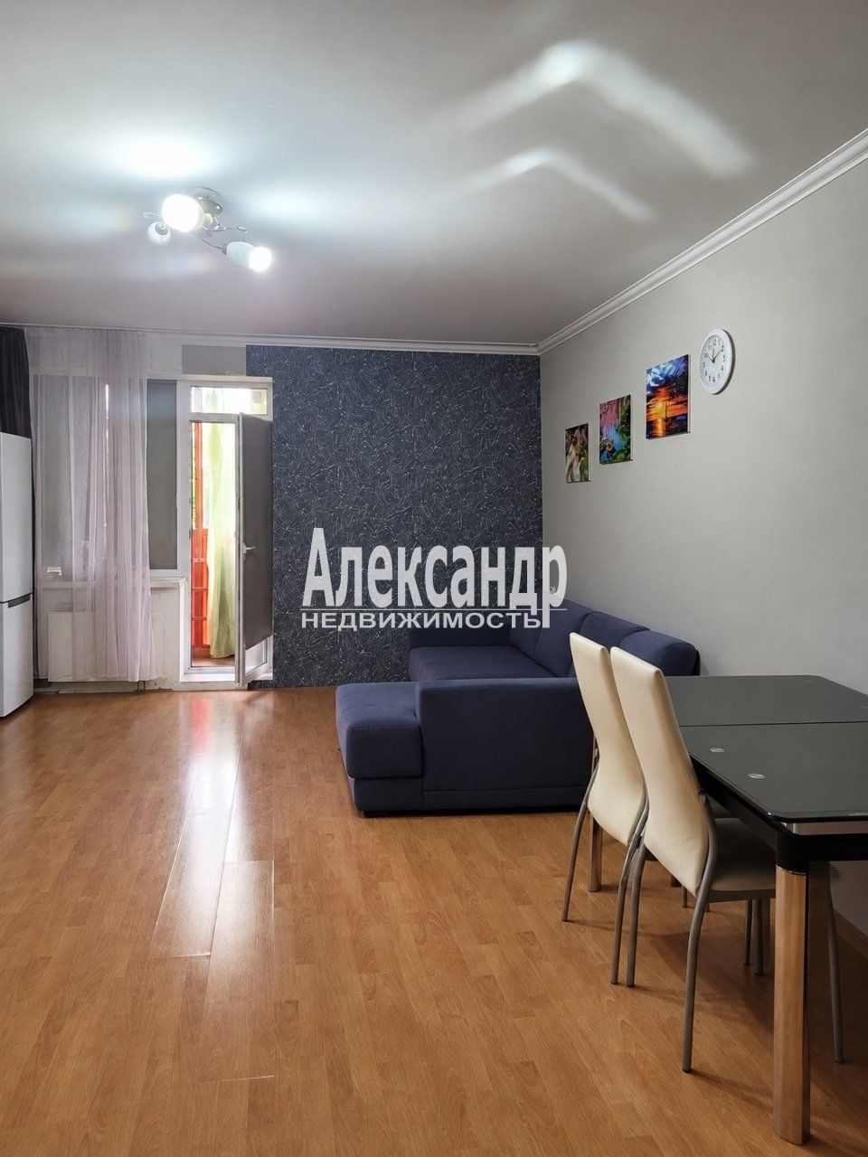 3-комнатная квартира (106м2) на продажу по адресу Ленинградская область, Всеволожский район, Мурино, улица Шоссе в Лаврики, 87— фото 6 из 12