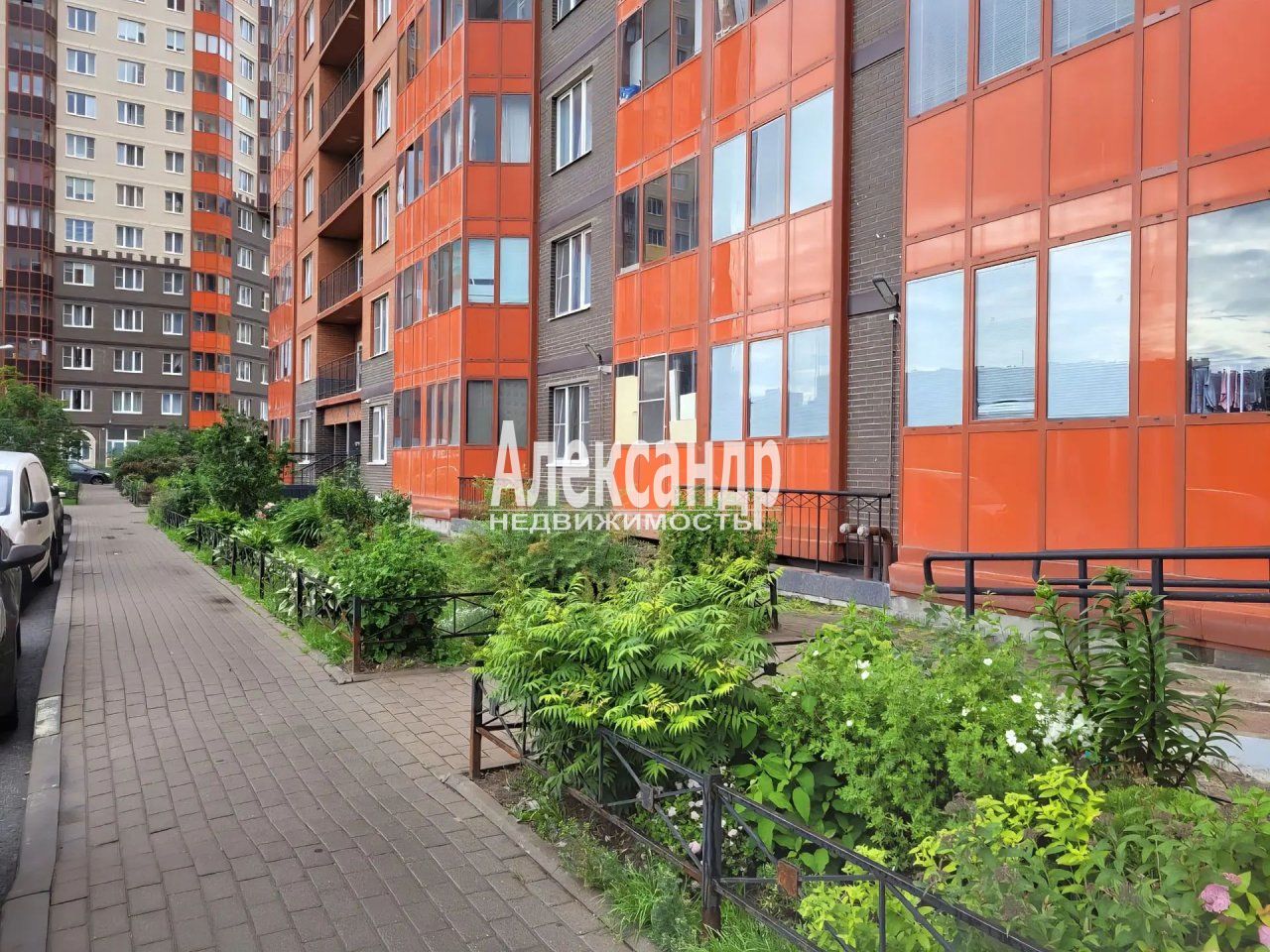3-комнатная квартира (106м2) на продажу по адресу Ленинградская область, Всеволожский район, Мурино, улица Шоссе в Лаврики, 87— фото 10 из 12