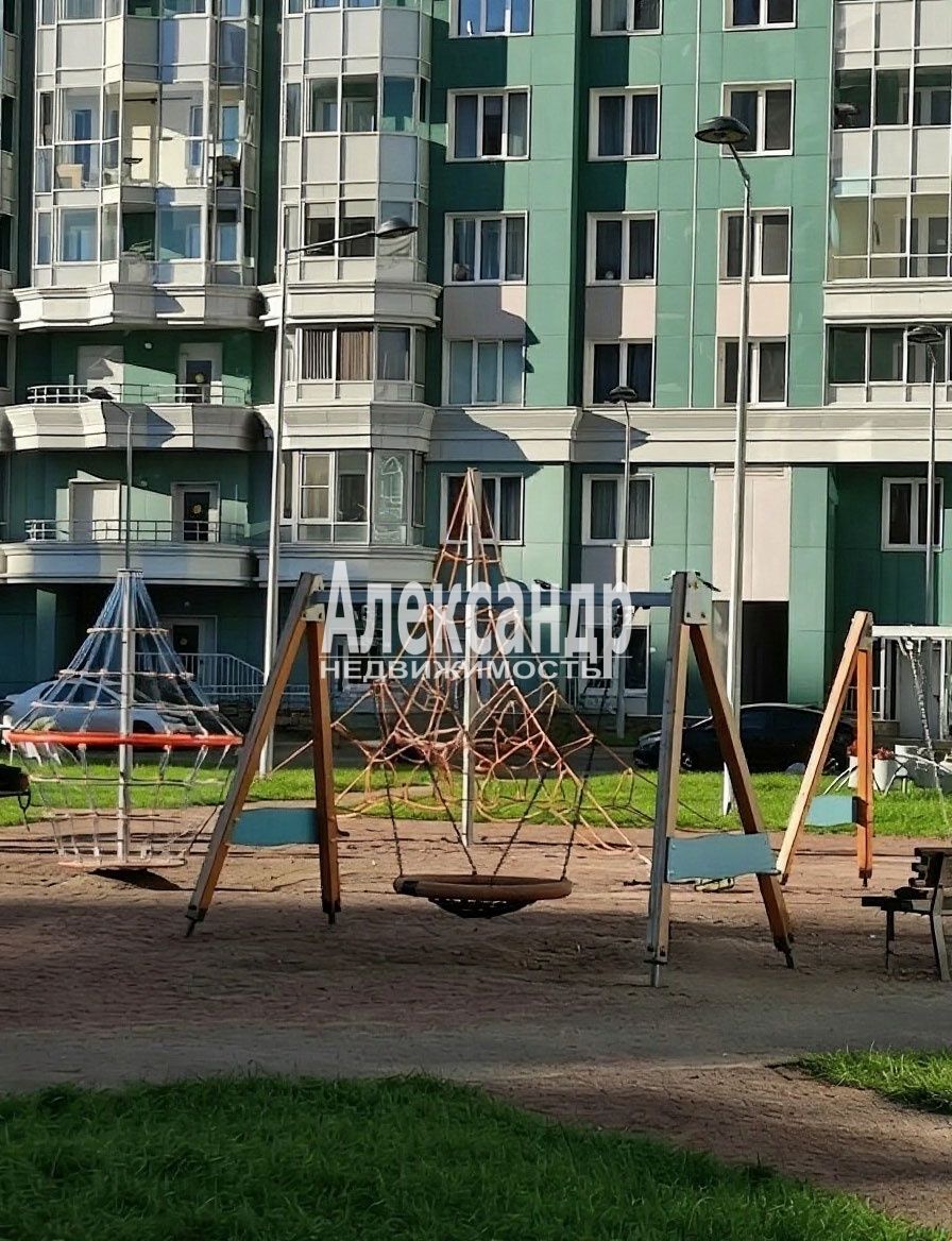1-комнатная квартира (38м2) на продажу по адресу Санкт-Петербург, улица Руднева, 18— фото 8 из 9