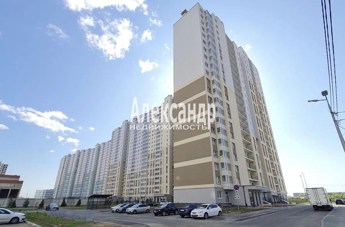 1-комнатная квартира (30м2) на продажу по адресу Санкт-Петербург, Чарушинская улица, 24к1— фото 7 из 10
