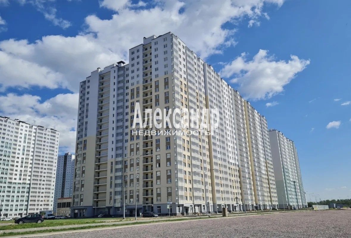 1-комнатная квартира (30м2) на продажу по адресу Санкт-Петербург, Чарушинская улица, 24к1— фото 8 из 10