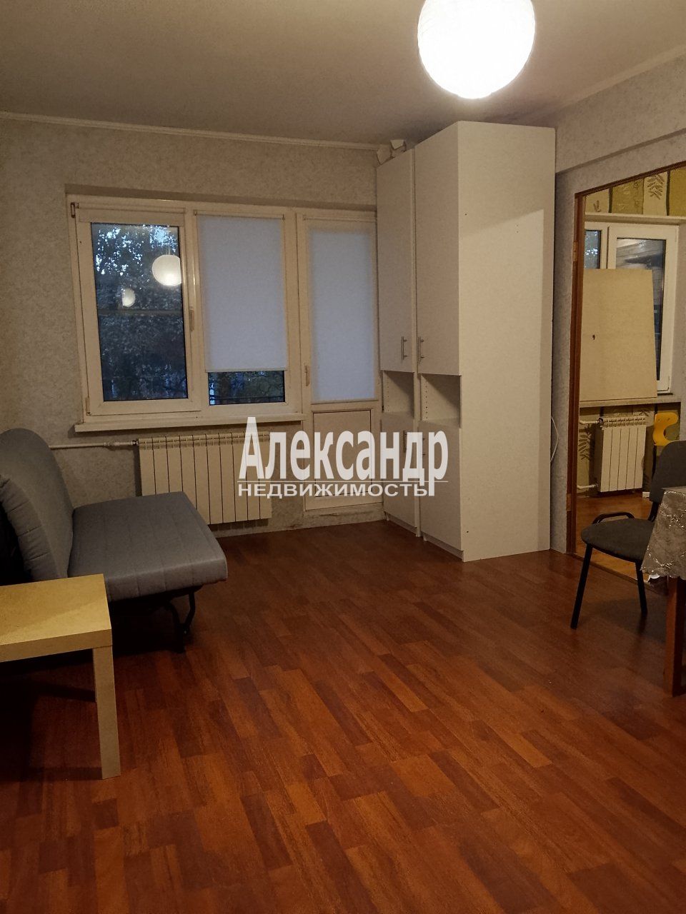 2-комнатная квартира (46м2) на продажу по адресу Санкт-Петербург, исторический район Малая Охта, Казанская улица, 18— фото 1 из 13