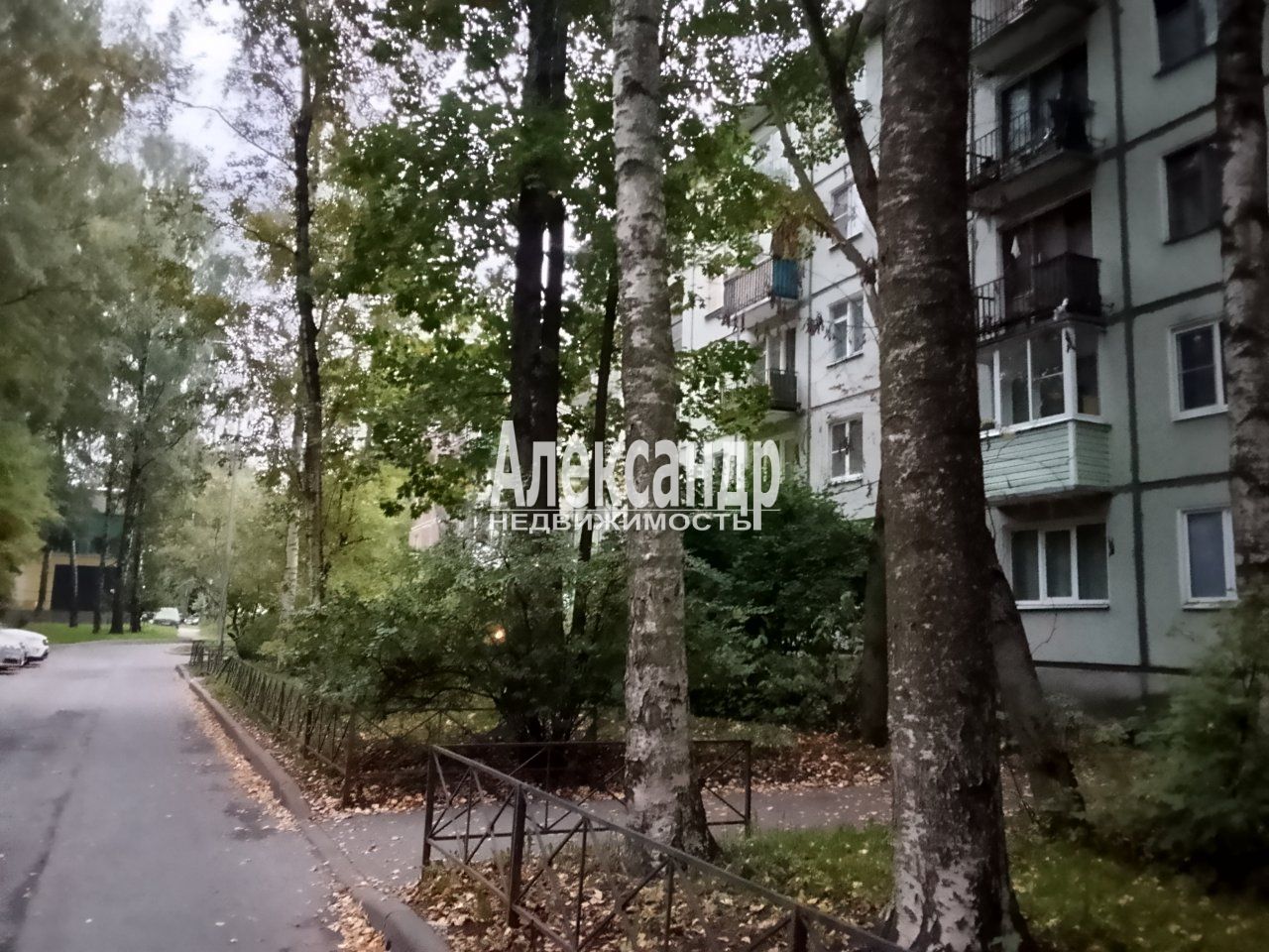 2-комнатная квартира (46м2) на продажу по адресу Санкт-Петербург, исторический район Малая Охта, Казанская улица, 18— фото 12 из 13