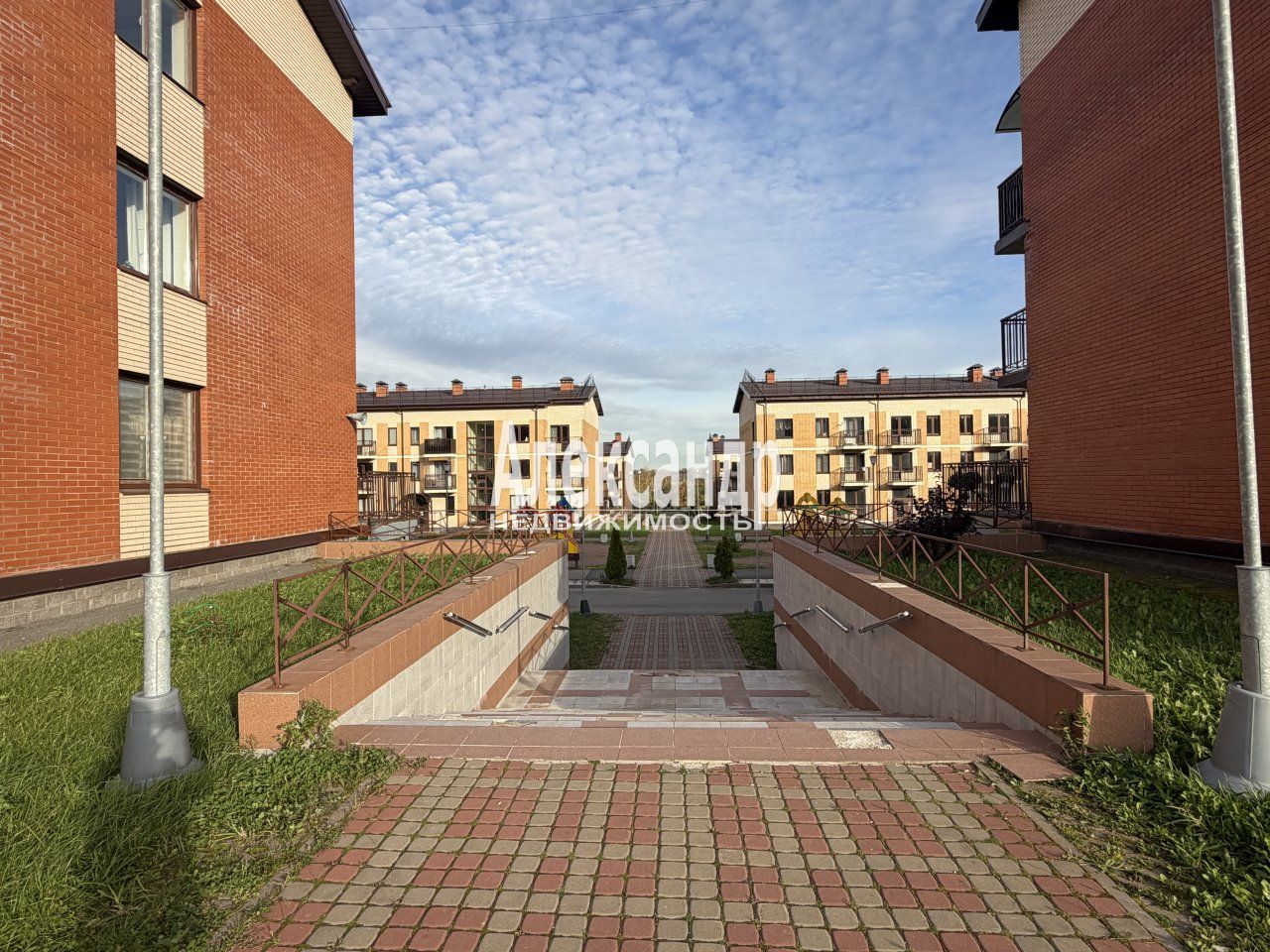 Студия (30м2) в аренду — фото 9 из 10