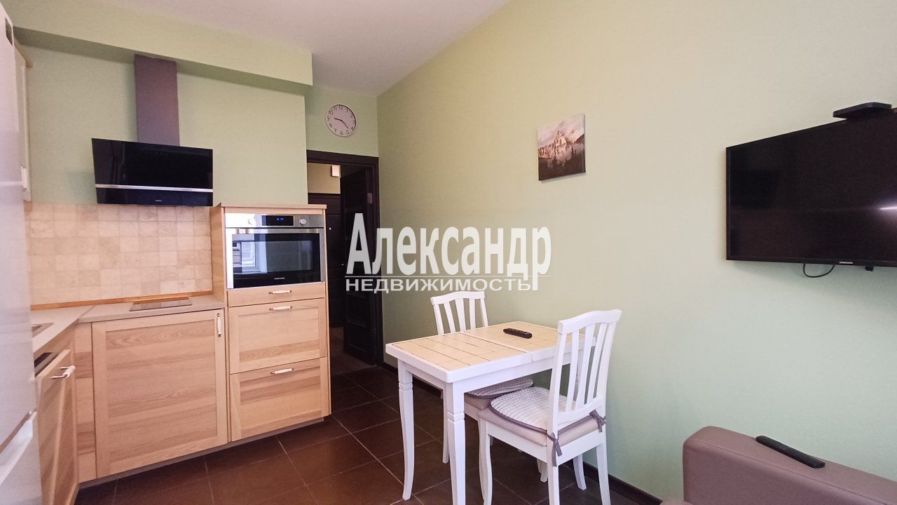 1-комнатная квартира (42м2) в аренду по адресу Санкт-Петербург, Петродворцовый район, посёлок Стрельна, Львовская улица, 23к2— фото 15 из 22