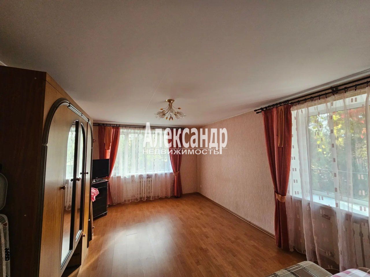 2-комнатная квартира (65м2) на продажу по адресу Республика Карелия, Лахденпохья, улица Трубачёва, 8А— фото 9 из 29