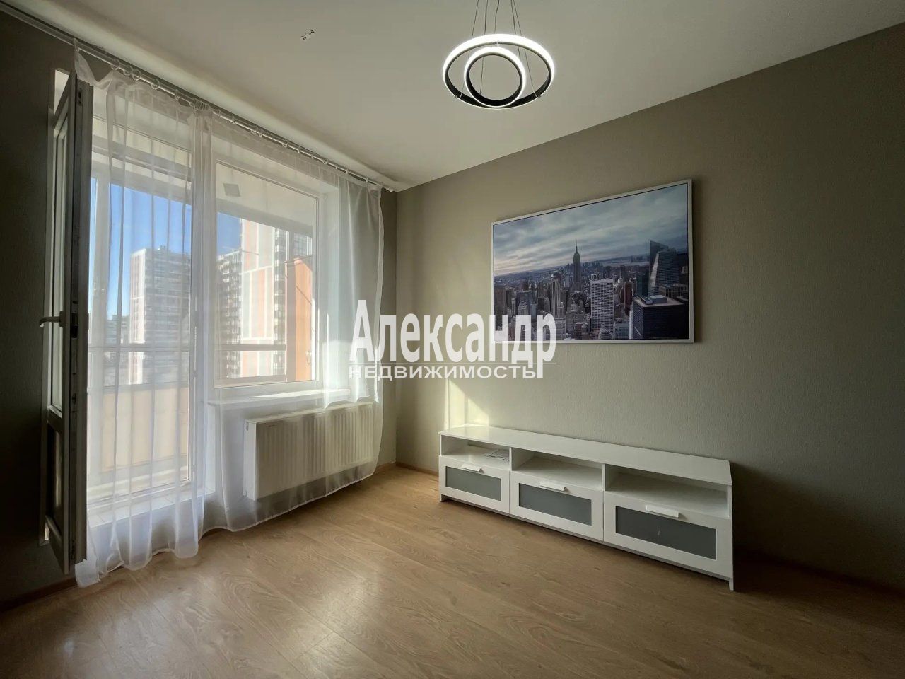 Студия (24м2) на продажу — фото 1 из 16