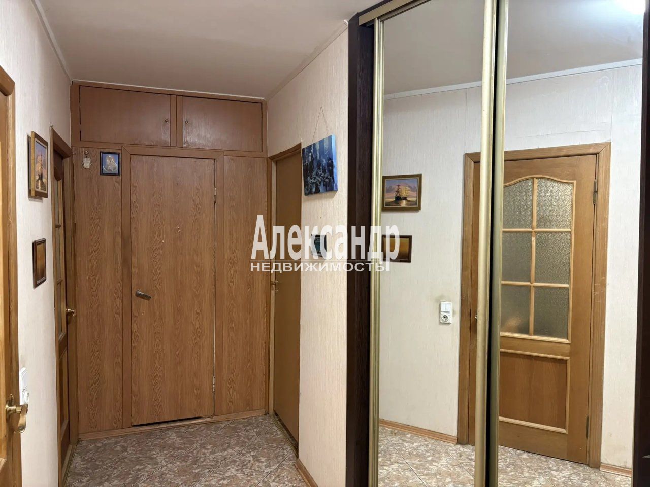 4-комнатная квартира площадью 75 м2