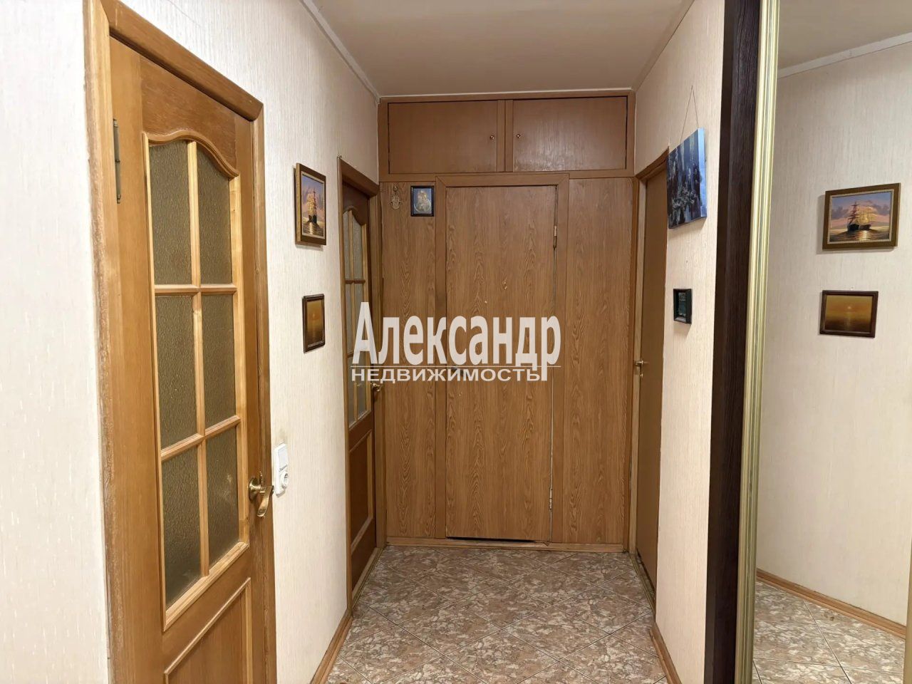 4-комнатная квартира площадью 75 м2
