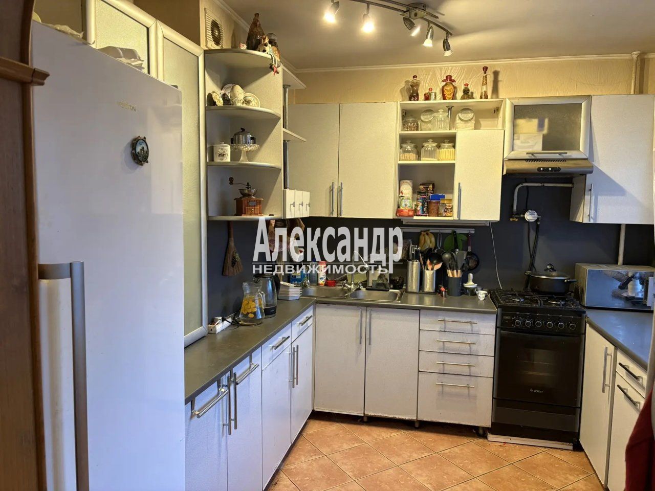 4-комнатная квартира (75м2) на продажу по адресу Ленинградская область, Всеволожск, улица Плоткина, 7— фото 18 из 23