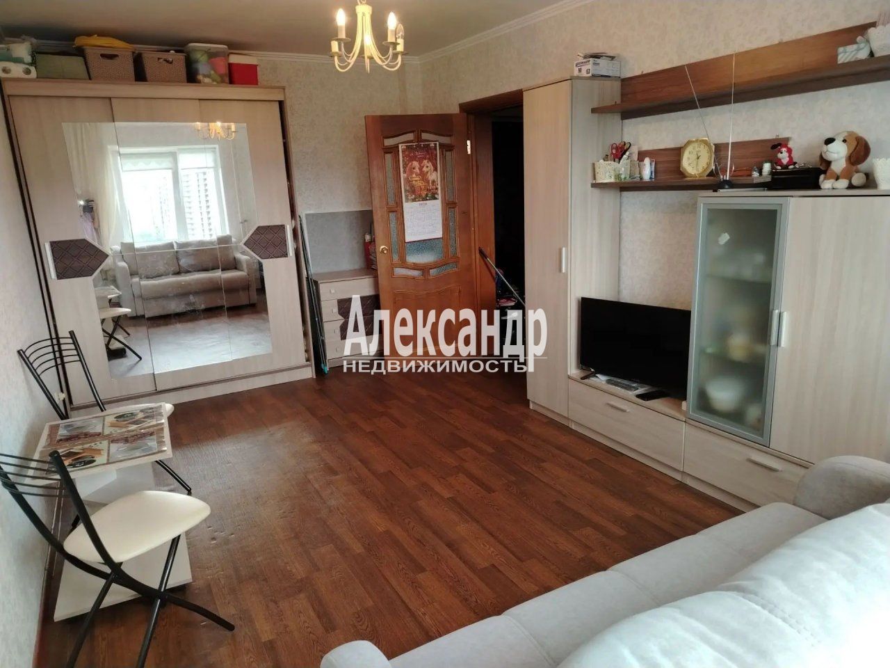 1-комнатная квартира (31м2) на продажу по адресу Ленинградская область, Всеволожский район, Мурино, Оборонная улица, 2к2— фото 2 из 10