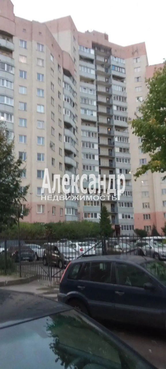 1-комнатная квартира (31м2) на продажу по адресу Ленинградская область, Всеволожский район, Мурино, Оборонная улица, 2к2— фото 1 из 10