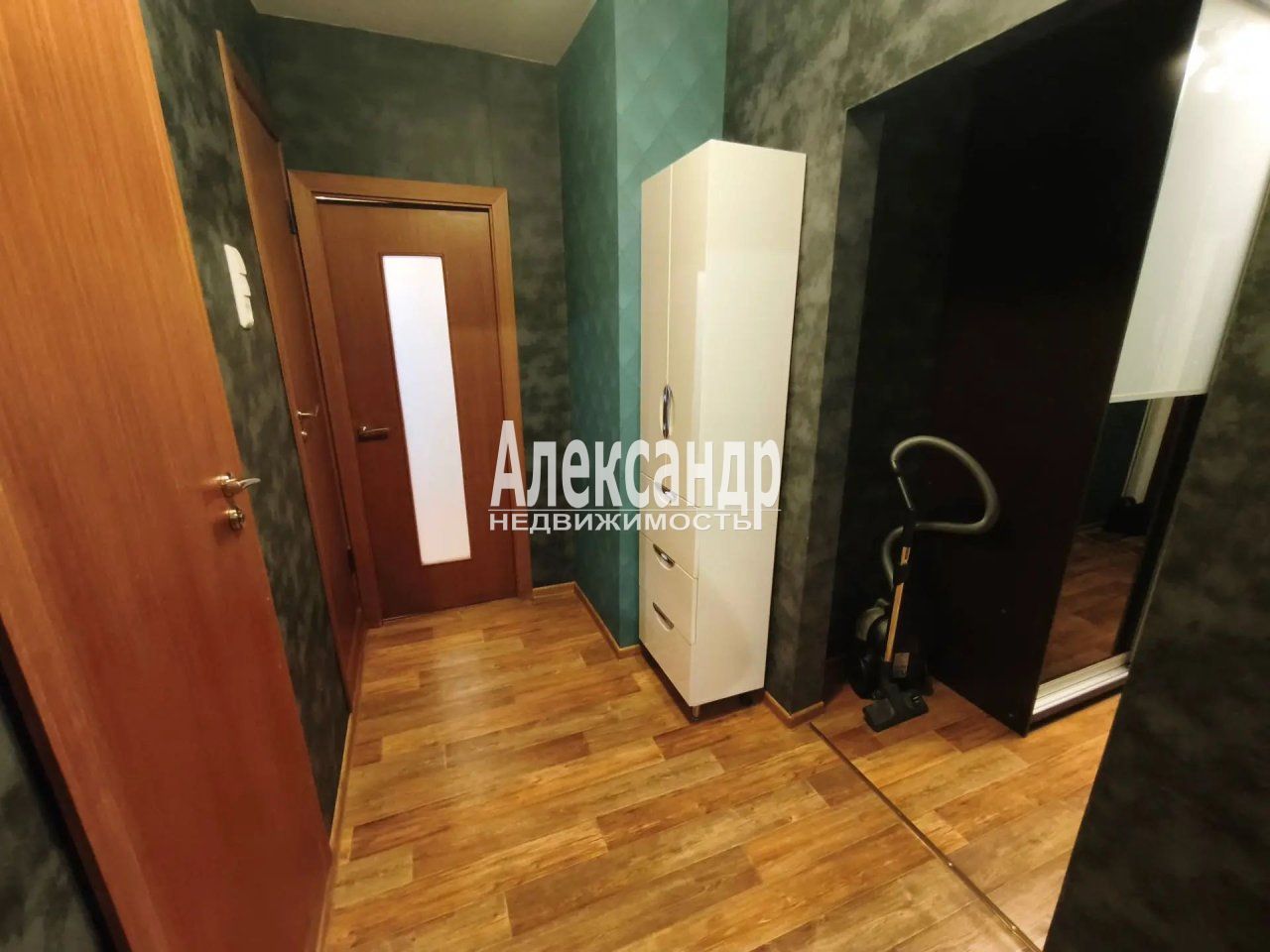 1-комнатная квартира (39м2) в аренду по адресу Санкт-Петербург, улица Белышева, 5/6— фото 8 из 27