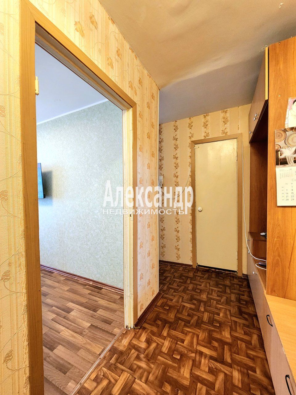 1-комнатная квартира (29м2) на продажу по адресу Ленинградская область, Кириши, улица Декабристов Бестужевых, 19— фото 10 из 12