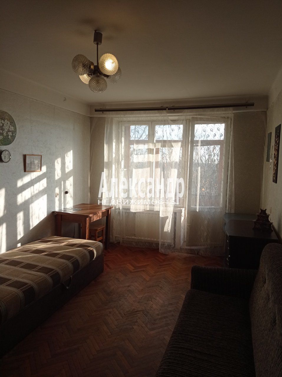 1-комнатная квартира (31м2) на продажу по адресу Санкт-Петербург, проспект Народного Ополчения, 179— фото 1 из 13