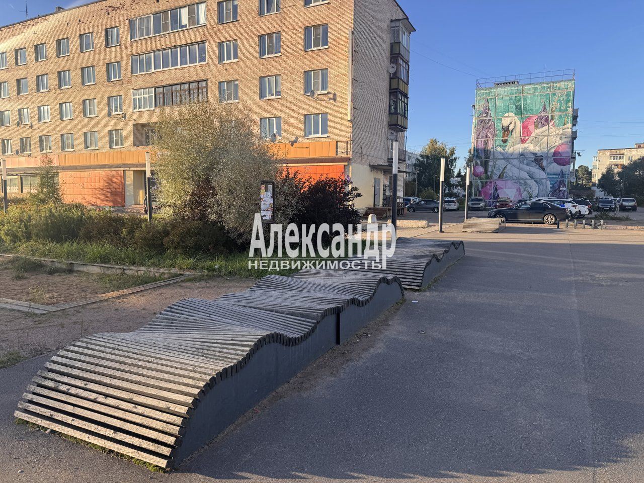 2-комнатная квартира (52м2) на продажу по адресу Ленинградская область, Ломоносовский район, Лебяженское городское поселение, городской посёлок Лебяжье, Приморская улица, 73— фото 1 из 6
