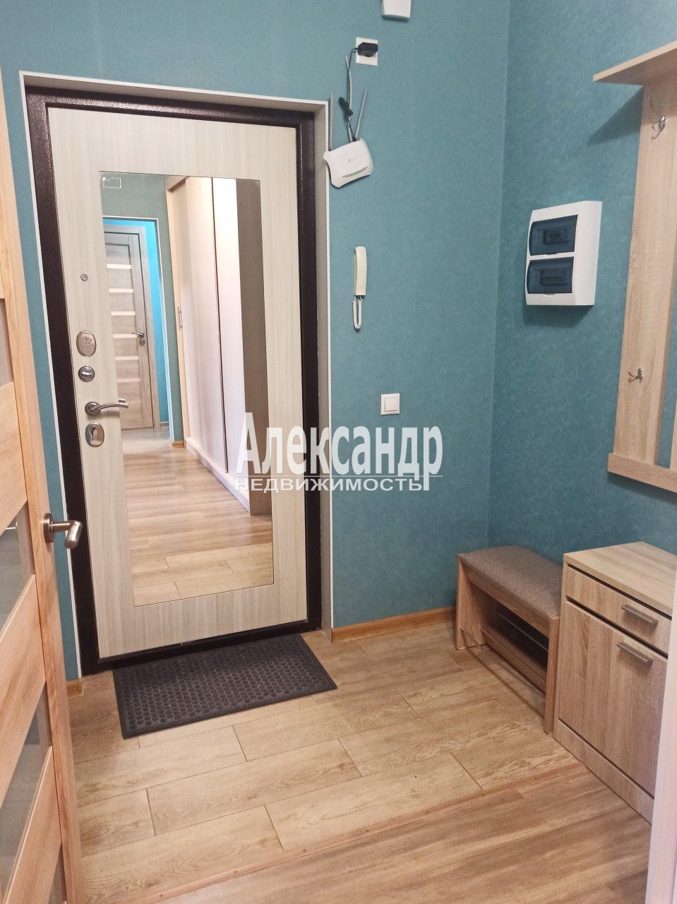 2-комнатная квартира (57м2) в аренду по адресу Санкт-Петербург, Комендантский проспект, 57к2— фото 10 из 19
