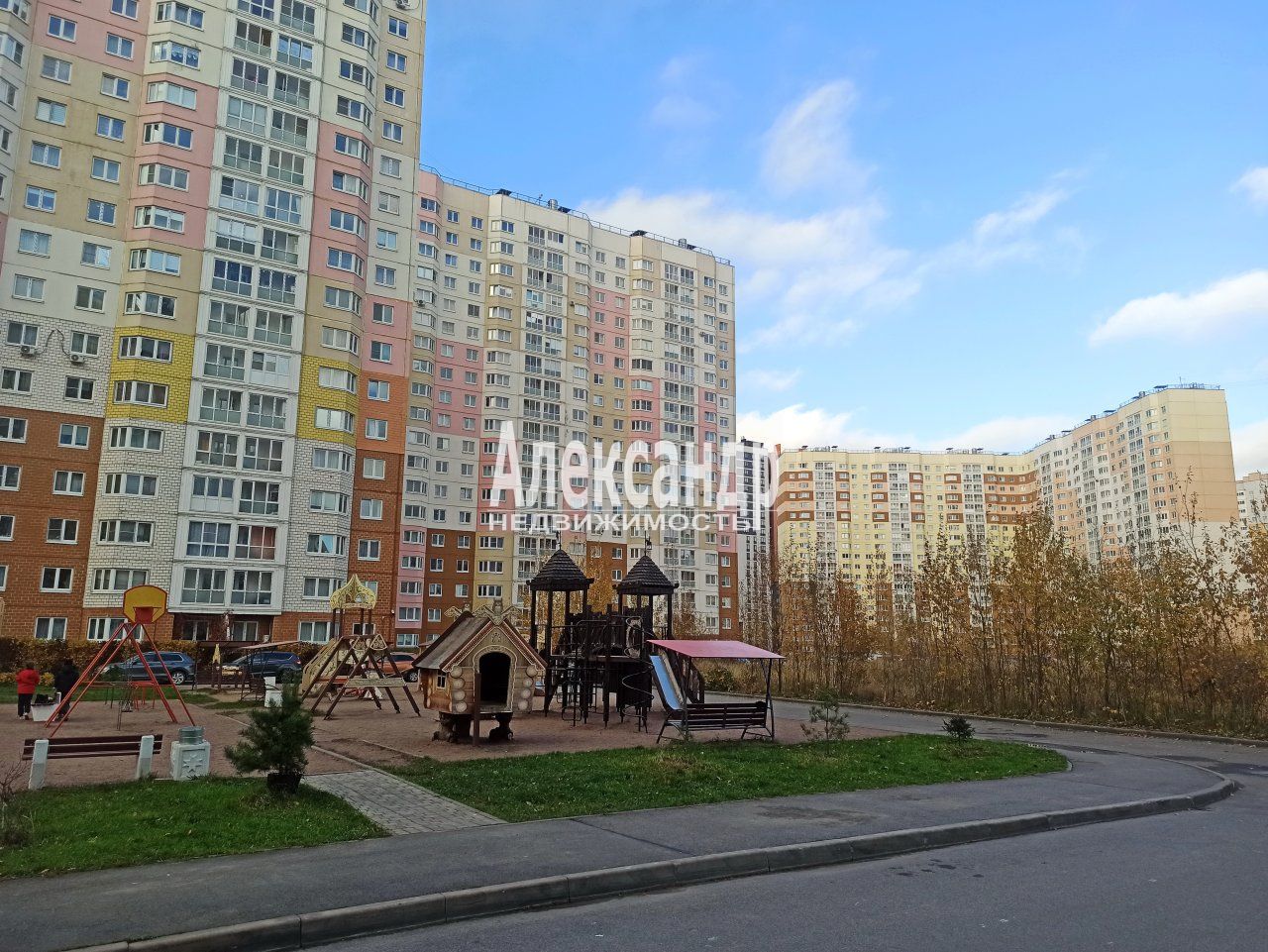 2-комнатная квартира (57м2) в аренду по адресу Санкт-Петербург, Комендантский проспект, 57к2— фото 18 из 19