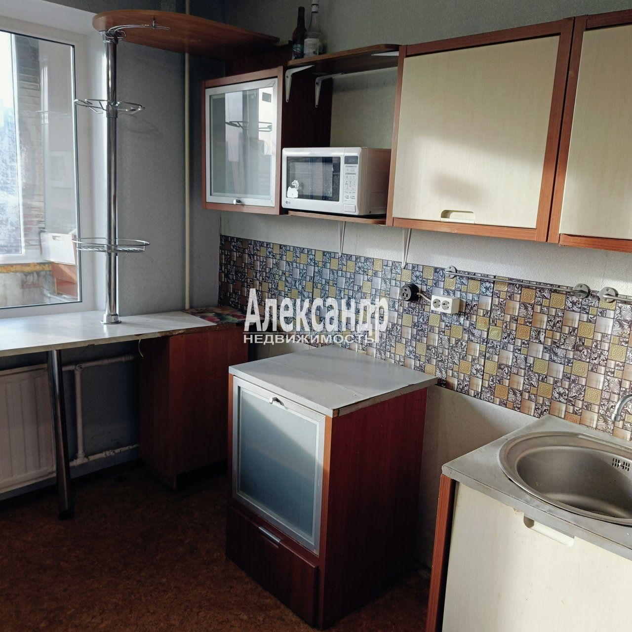 2-комнатная квартира (51м2) в аренду по адресу Санкт-Петербург, улица Джона Рида, 1к1— фото 7 из 20